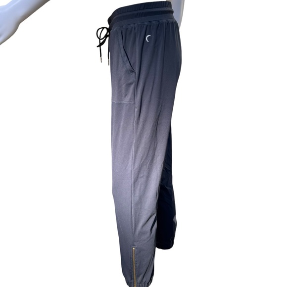 ZYIA Active Women’s Navy Blue Joggers Size Medium EUC - Picture 6 of 11